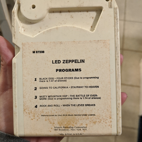 Vintage Led Zeppelin 8track - Picture 3 of 11